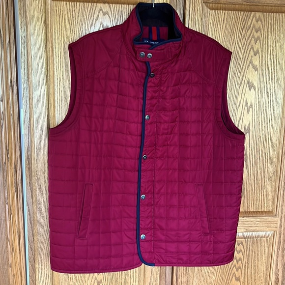 Daniel Cremiuex red vest.  Size XL - Picture 1 of 12